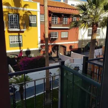 Chalet Jardin Botanico Adeje فيلة