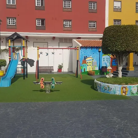 ヴィラ Chalet Jardin Botanico Adeje アデヘ